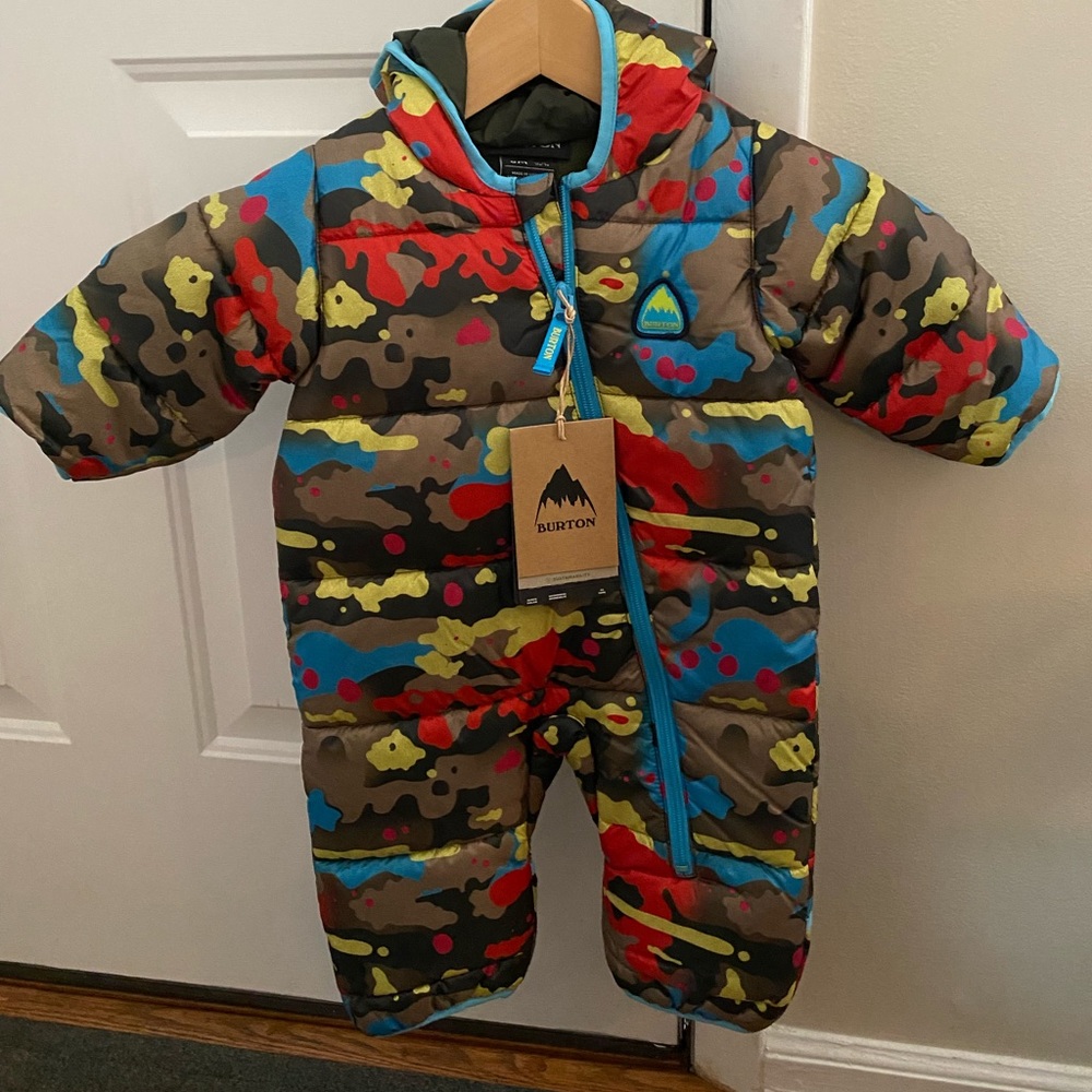 Infants’ Burton NWT Bunting Suit (6mth)